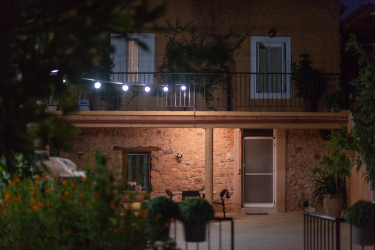 Apartmán Casa Arokaria Pendarianá Exteriér fotografie